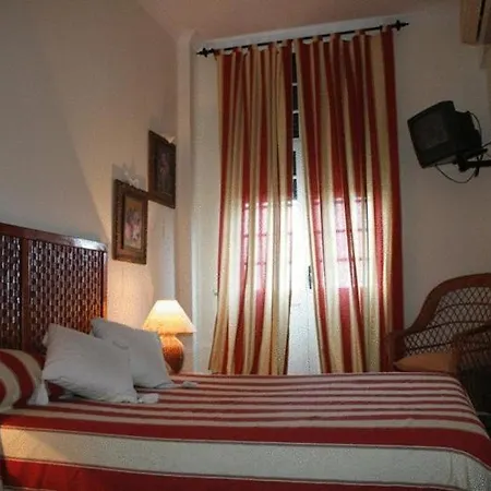 מלון Residencial Panorama 2*