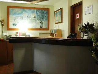 Residencial Panorama Otel 2*